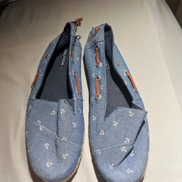 Nautica Womens Shoes Size 8.5 Nautical Anchors - Picture 2 of 6